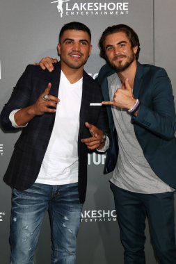 Victor Ortiz, Ramsey Krull