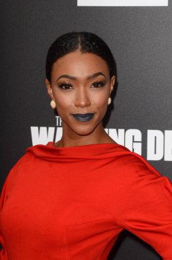 oyuncu Sonequa Martin