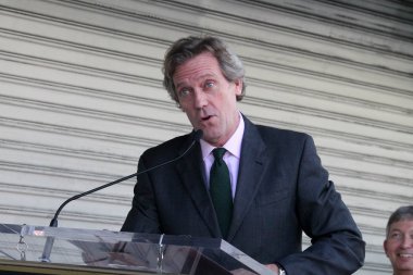 Aktör Hugh Laurie