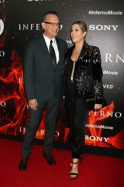 Rita Wilson, Tom Hanks — Stockfoto