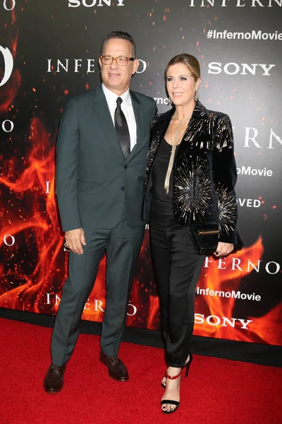 Rita Wilson, Tom Hanks — Stockfoto