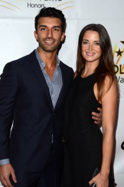 Justin Baldon konuk ile 