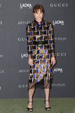 oyuncu Makenzie Leigh