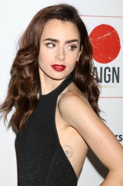 Aktris Lily Collins