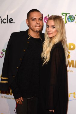 Evan Ross, Ashlee Simpson