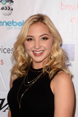 aktris Audrey Whitby