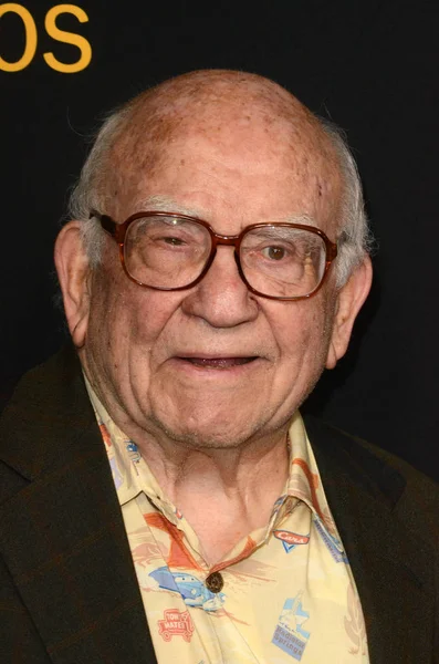 aktör Edward Asner