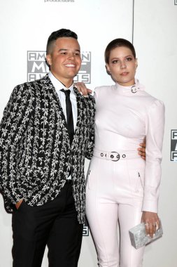 Sevian Frangipane, Halsey