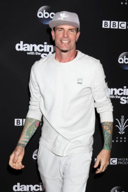 Vanilla Ice, Robert Matthew Van Winkle
