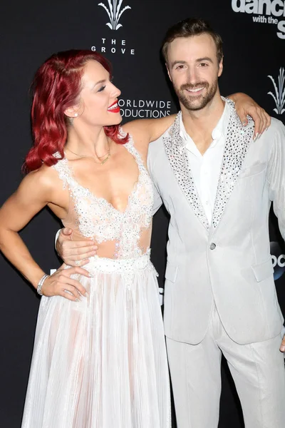 Sharna Burgess, James Hinchcliffe — Stockfoto