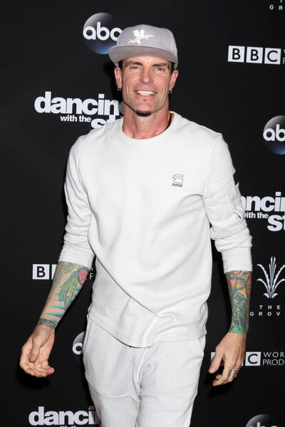 Ванильный лед, Роберт Мэттью Ван Винкл
