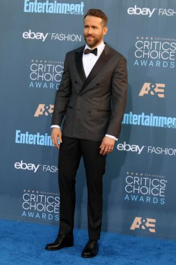 aktör ryan reynolds