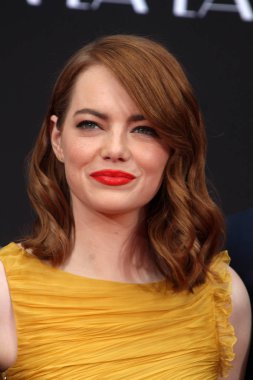 aktris emma stone