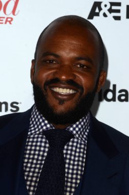 yorumcu Sal Masekela