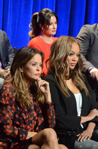 Brooke Burke Charvet, Tyra Banks — Stock fotografie