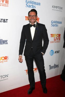 aktör Gregory Zarian