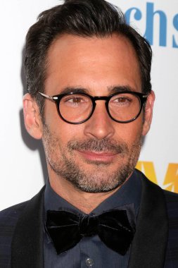 aktör Lawrence Zeryan