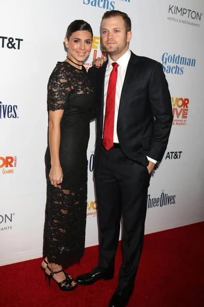 Jamie-Lynn Sigler, kesici Dykstra