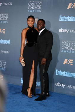 Eniko Parrish Kevin Hart ile