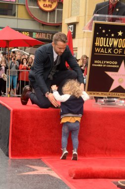 aktör Ryan Reynolds James Reynolds ile