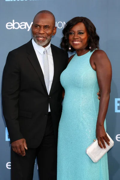 Julius Tennon with Viola Davis — Stock Photo, Image