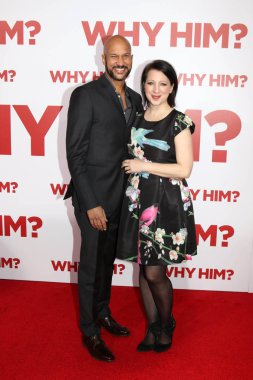 Elisa Pugliese anahtarla Keegan-Michael