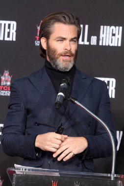 Aktör Chris Pine