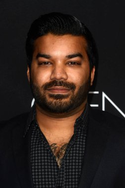 fotoğrafçı Adrian Ray