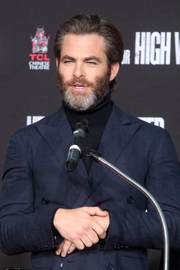 Aktör Chris Pine
