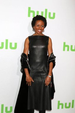 Yönetmen Lisagay Hamilton