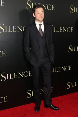 aktör Tadanobu Asano