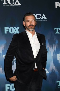 aktör Eddie Cibrian