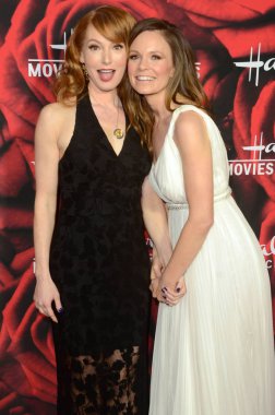 Alicia Witt ve Rachel Boston aktrisler