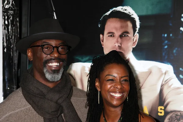 aktör Isaiah Washngton Jenisa Garland ile