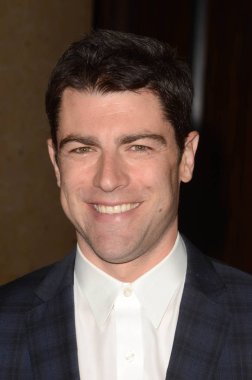 aktör Max Greenfield
