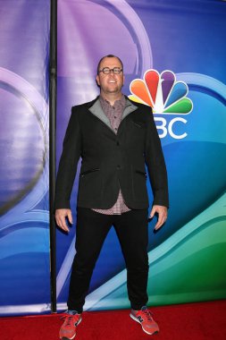 aktör Chris Sullivan