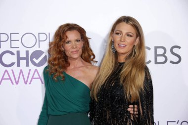 Robin canlı, Blake Lively