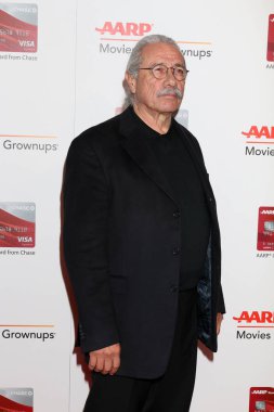 Edward James Olmos