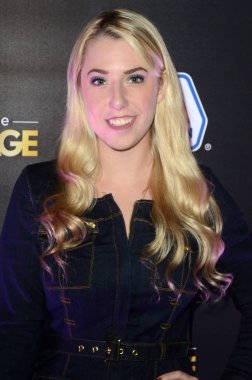 DJ kar Westwood One, sahne arkasında