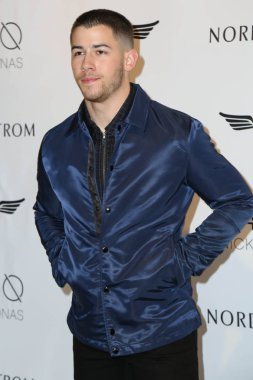 şarkıcı Nick Jones