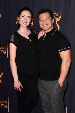 Rachel Grate, Vincent Rodriguez III