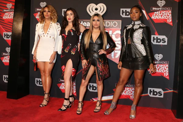 Páté harmonie, Dinah Jane, Lauren Jauregui, Ally Brooke, Normani Kordei — Stock fotografie