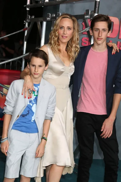 Kim Raver, hijos — Foto de Stock