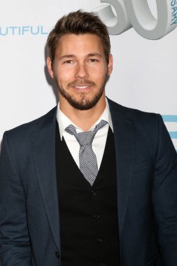 aktör Scott Clifton