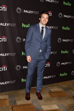 aktör Ian Harding