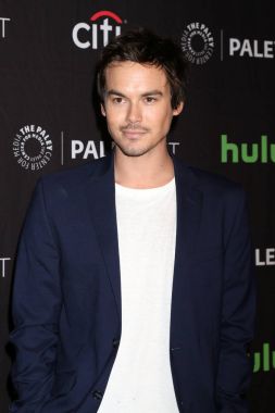 aktör Tyler Blackburn