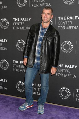 Aktör Paul T Scheuring