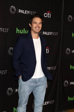 aktör Tyler Blackburn