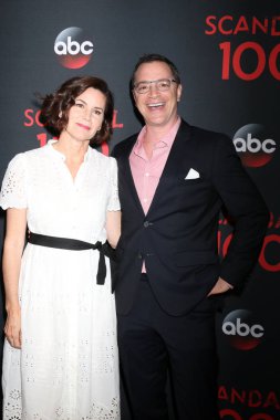 Melissa Merwin, Joshua Malina