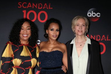 Shonda Rhimes, Kerry Washington, Betsy bira